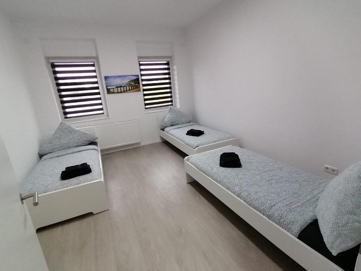 Estrella24 Living Rooms Singapur Herne Eksteriør billede