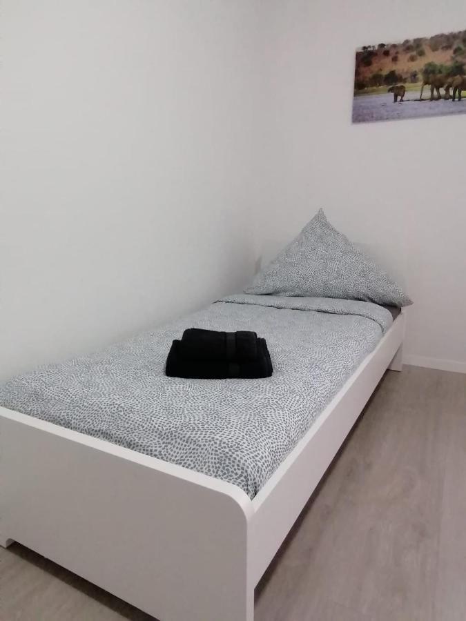 Estrella24 Living Rooms Singapur Herne Eksteriør billede